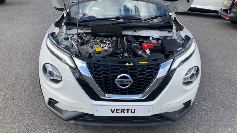Nissan Juke 1.0 DiG-T 114 N-Connecta 5dr Petrol Hatchback